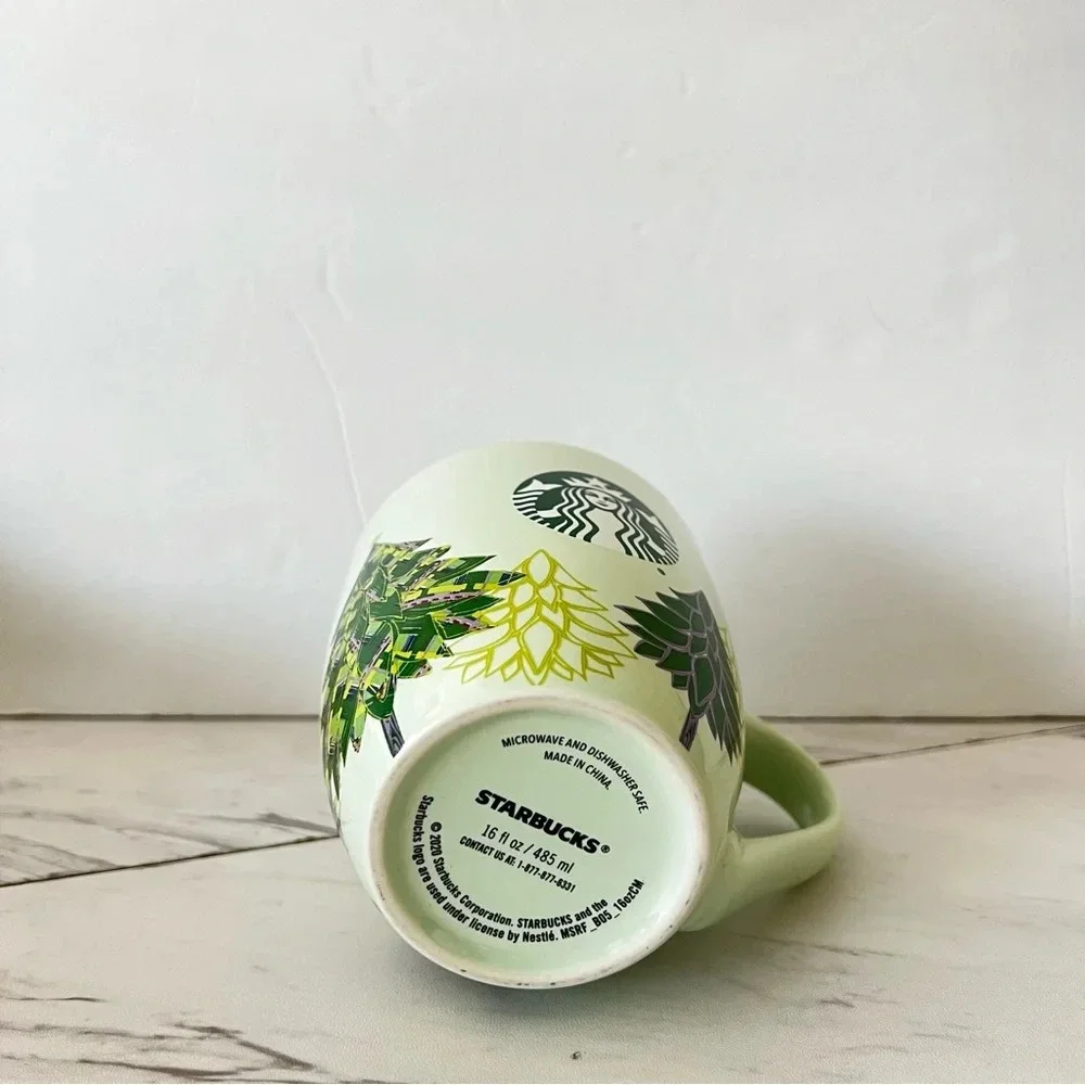 New without box, Starbucks Coffee Mug 16 Fl Oz. 2020 Holiday Christmas Pine Tree
